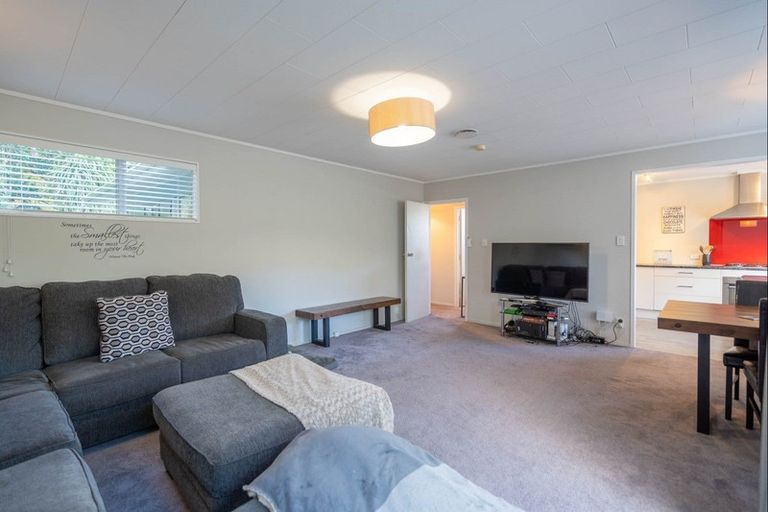 Photo of property in 5b Sea Vista Drive, Pukerua Bay, 5026