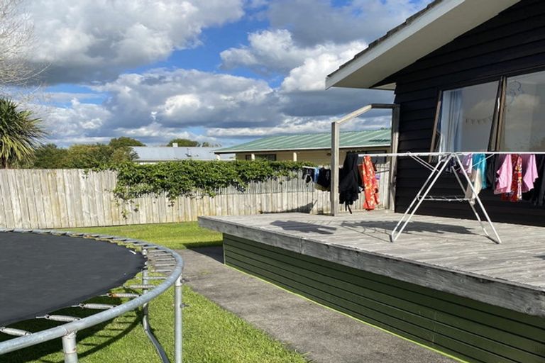 Photo of property in 15 South Avenue, Kaukapakapa, 0871