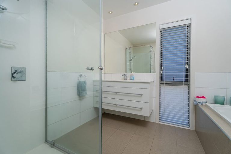 Photo of property in 32 Aquila Drive, Whitianga, 3510