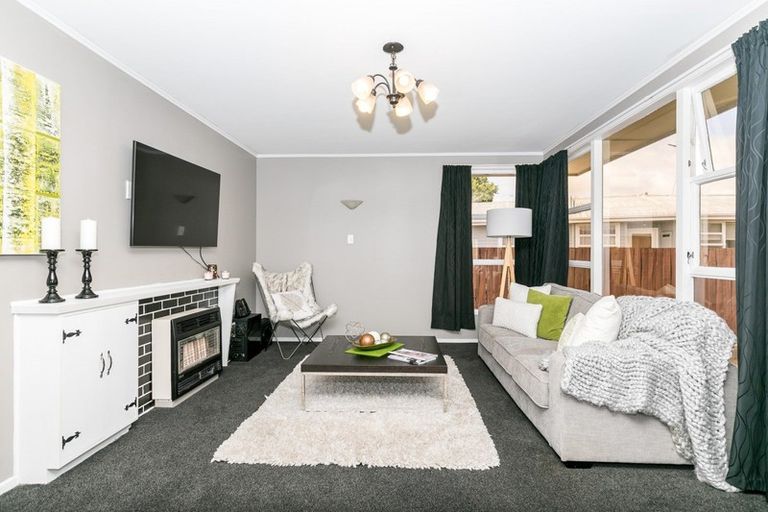 Photo of property in 8 Lugton Street, Nawton, Hamilton, 3200