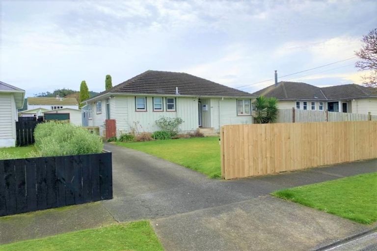 Photo of property in 69 Colson Street, Avalon, Lower Hutt, 5011