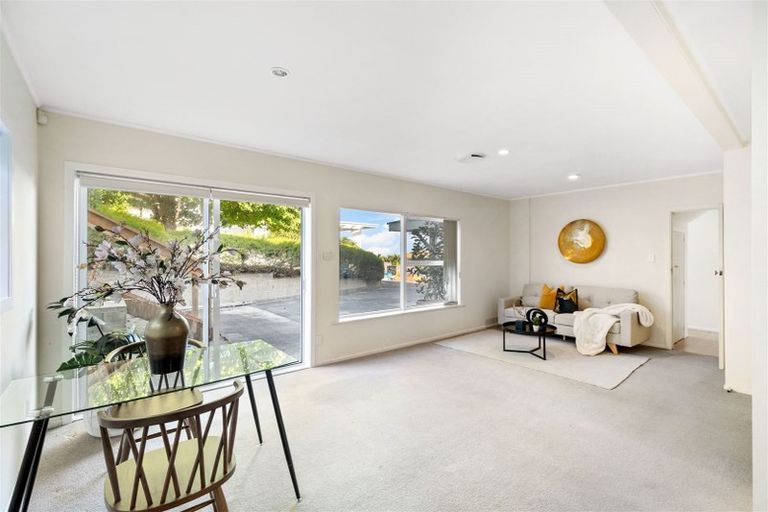 Photo of property in 1 Jacaranda Avenue, Beach Haven, Auckland, 0626