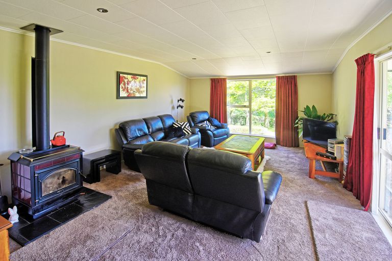 Photo of property in 49 Kaka Amu Road, Rangitumau, Masterton, 5871