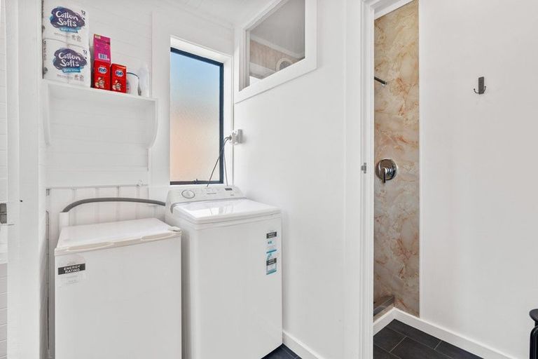 Photo of property in 265 Macandrew Road, Forbury, Dunedin, 9012