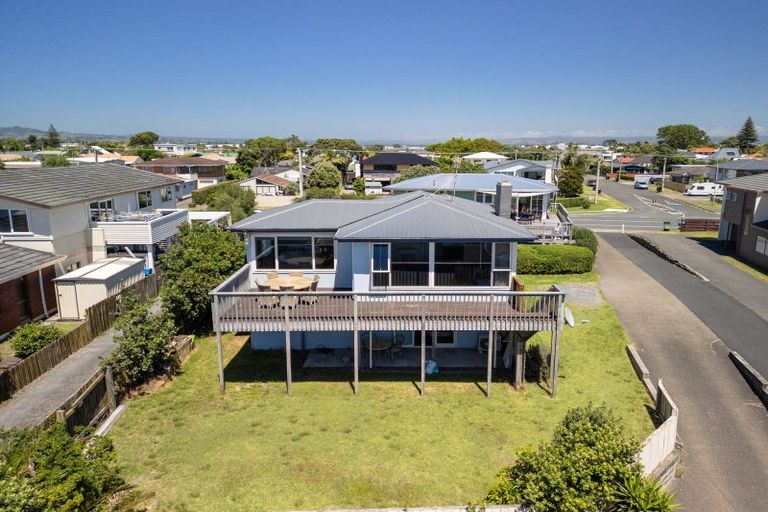 Photo of property in 57a Oceanbeach Road, Mount Maunganui, 3116