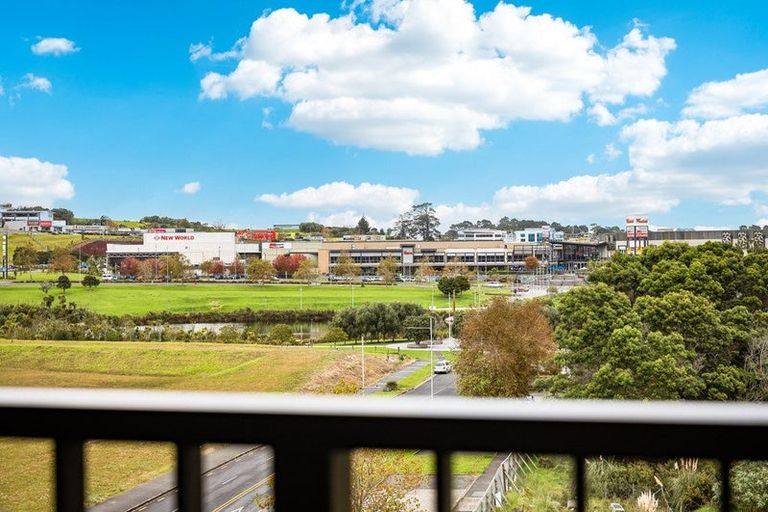 Photo of property in 508/2a Munroe Lane, Albany, Auckland, 0632