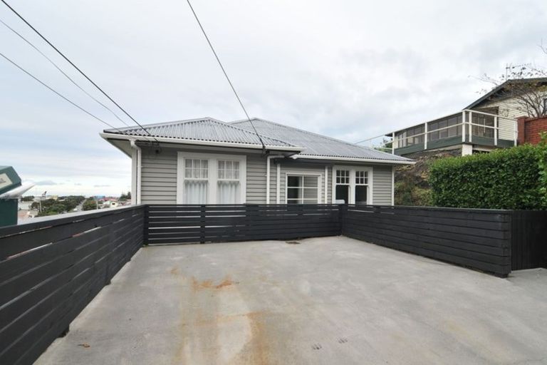 Photo of property in 110 Wexford Road, Miramar, Wellington, 6022