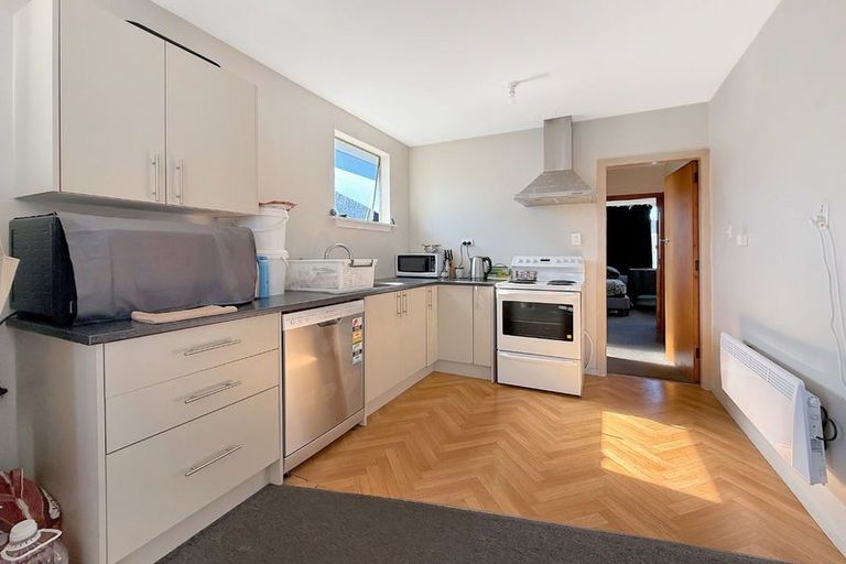 Photo of property in 2/65 Sherborne Street, St Albans, Christchurch, 8014