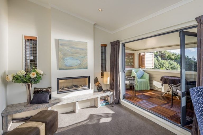 Photo of property in 11a Rosetta Road, Raumati South, Paraparaumu, 5032