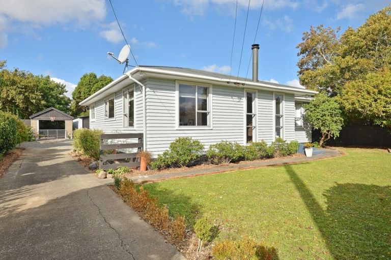 Photo of property in 9 Anderson Street, Eketahuna, 4900