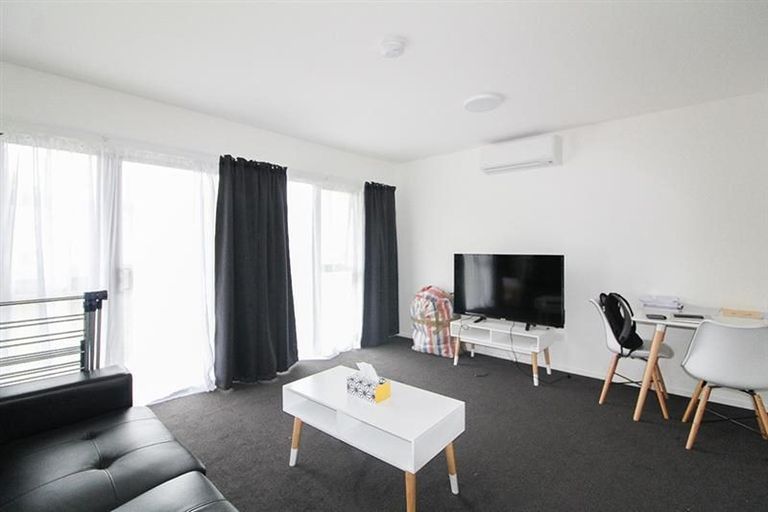Photo of property in 2/377 Leith Street, North Dunedin, Dunedin, 9016