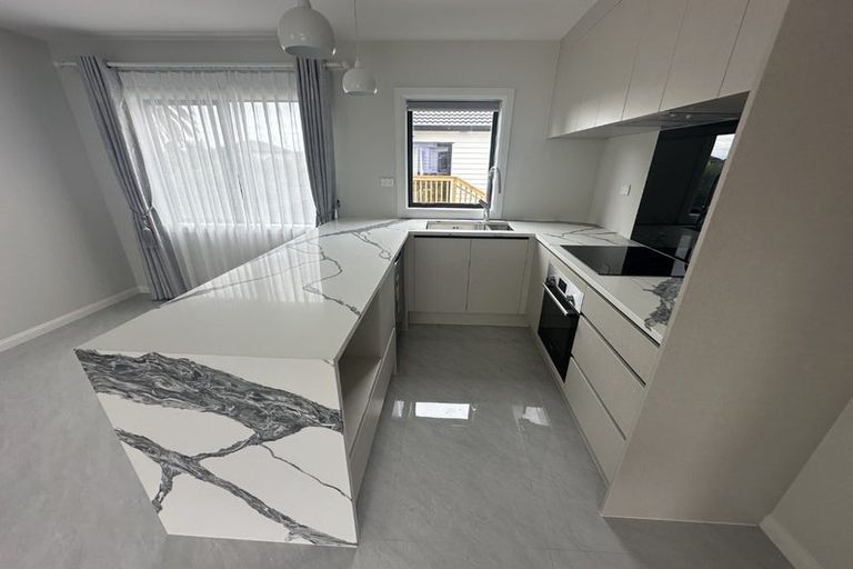 Photo of property in 75 Calthorp Close, Favona, Auckland, 2024