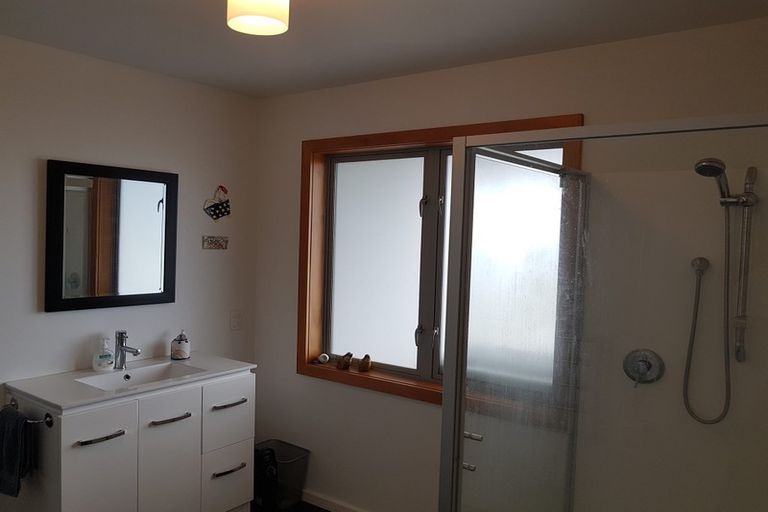 Photo of property in 45 Coster Street, Enner Glynn, Nelson, 7011