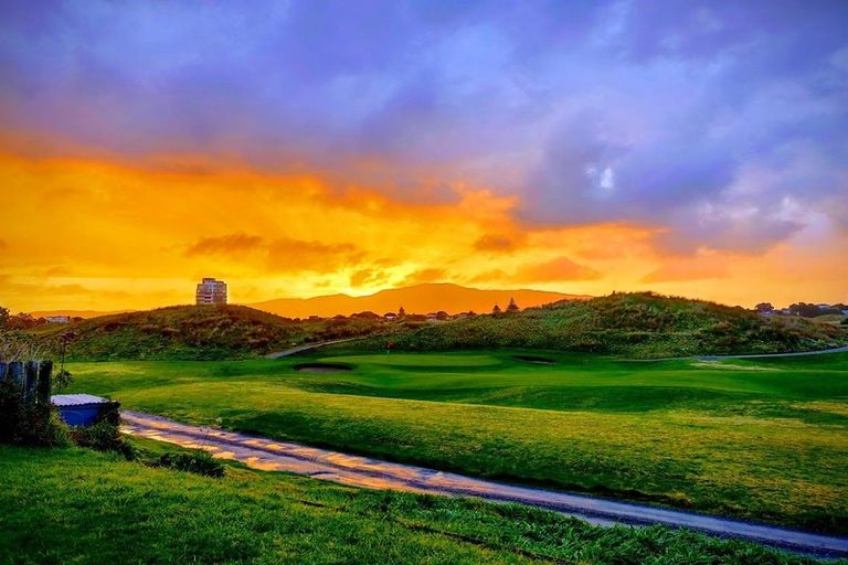 Photo of property in 15 Eatwell Avenue, Paraparaumu Beach, Paraparaumu, 5032