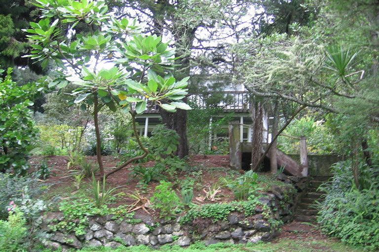 Photo of property in 25 Western Road, Laingholm, Auckland, 0604