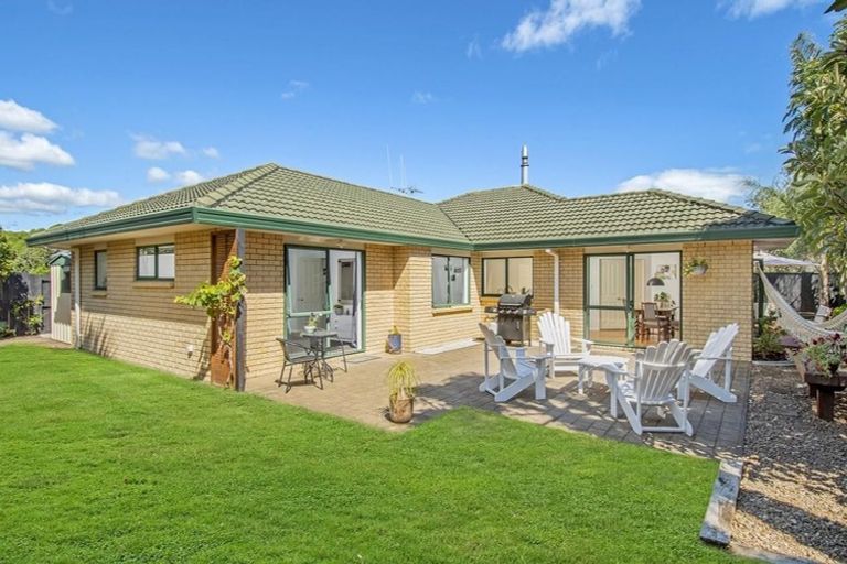 Photo of property in 7 Karia Grove, Papamoa Beach, Papamoa, 3118