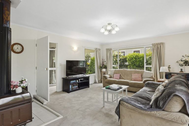 Photo of property in 3 Carlyle Road, Mosgiel, 9024