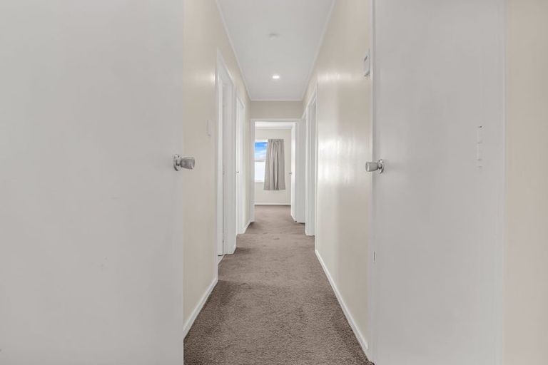Photo of property in 28 Carrington Crescent, Tokoroa, 3420