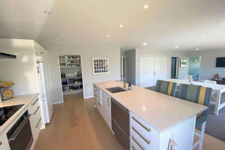 Photo of property in 22 Huntingdon Drive, Rangiora, 7400