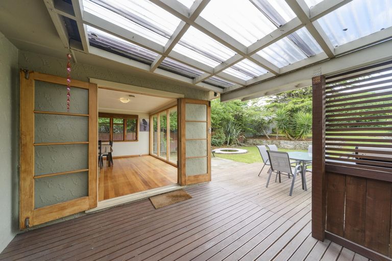 Photo of property in 12 Tawa Street, Palmerston North, 4414