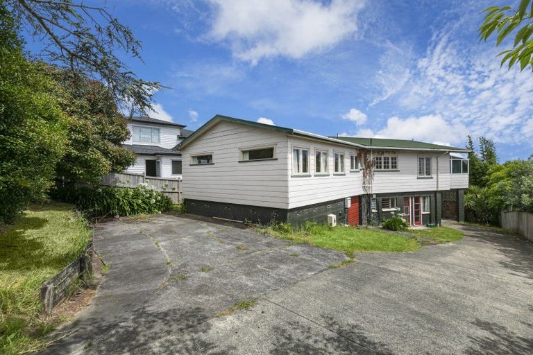 Photo of property in 3 Sunrise Avenue, Murrays Bay, Auckland, 0630