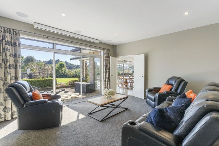 Photo of property in 35 Polo Lane, Whitford, Manurewa, 2576
