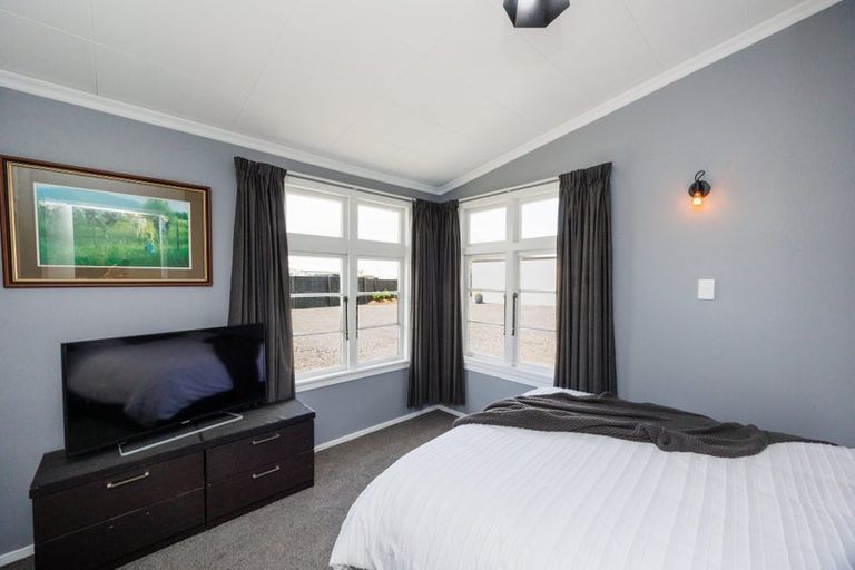 Photo of property in 35 Severn Street, Rongotea, 4476