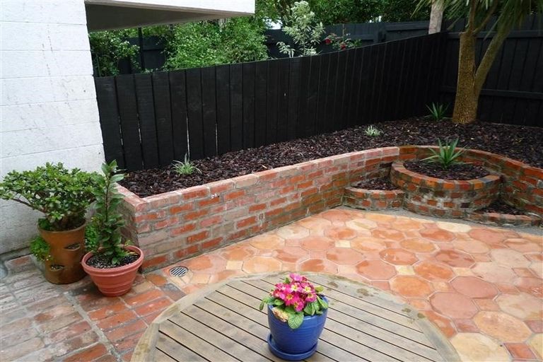 Photo of property in Park Mews, 4/62 Moxham Avenue, Hataitai, Wellington, 6021