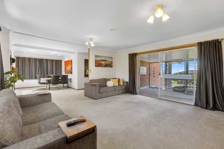 Photo of property in 11 Dowman Street, Urenui, 4375