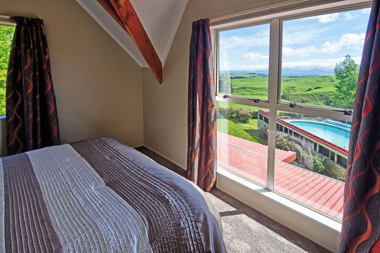 Photo of property in 49 Kaka Amu Road, Rangitumau, Masterton, 5871