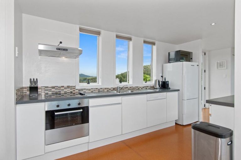 Photo of property in 190 Paroa Bay Road, Russell, 0272