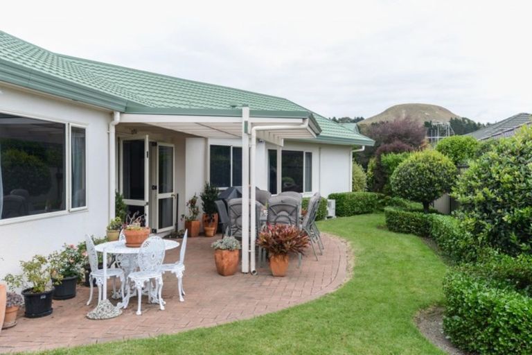 Photo of property in 9 Claridge Place, Taradale, Napier, 4112