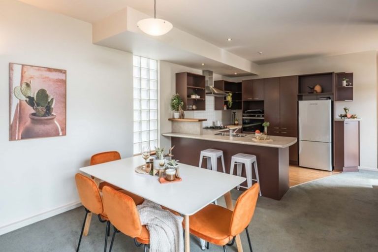 Photo of property in 7/245 Adelaide Road, Newtown, Wellington, 6021