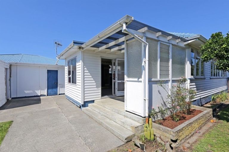 Photo of property in 1008 Beatty Street, Mayfair, Hastings, 4122