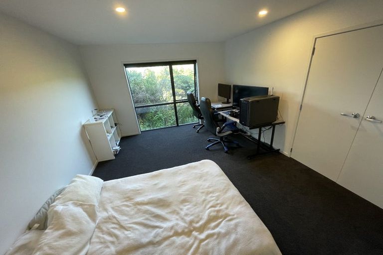 Photo of property in 6 Castle Crescent, Stokes Valley, Lower Hutt, 5019