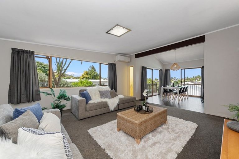 Photo of property in 11 Kenilworth Place, Dinsdale, Hamilton, 3204