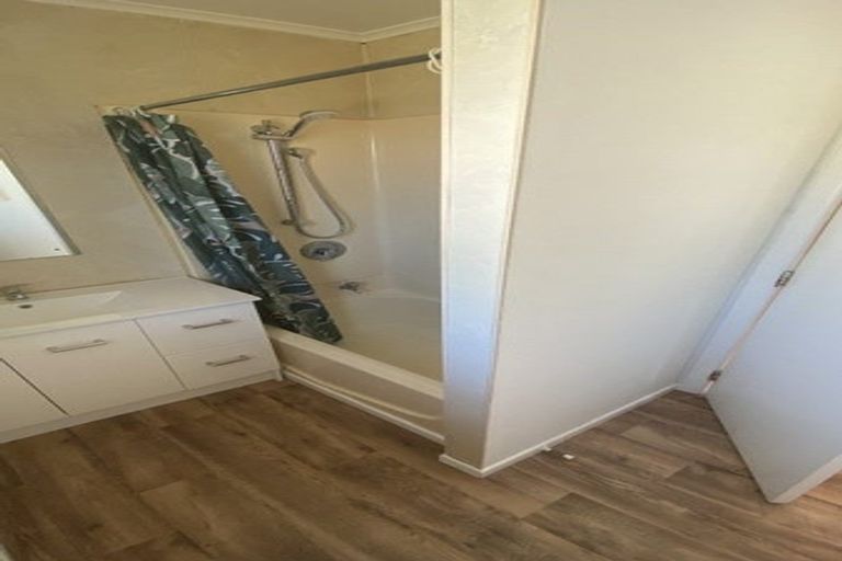 Photo of property in 105 Oxford Street, Lansdowne, Masterton, 5810