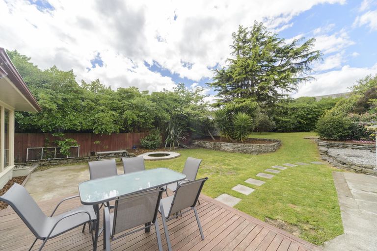 Photo of property in 12 Tawa Street, Palmerston North, 4414