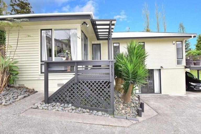 Photo of property in 1/546 Glenfield Road, Glenfield, Auckland, 0629