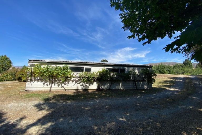 Photo of property in 15 Ritchie Lane, Bannockburn, Cromwell, 9384