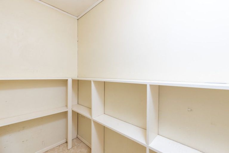 Photo of property in 7a Evelyn Place, Welbourn, New Plymouth, 4310