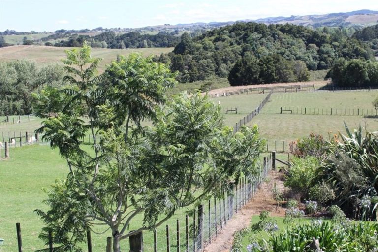 Photo of property in 81 Jumna Road, Maungaturoto, 0587