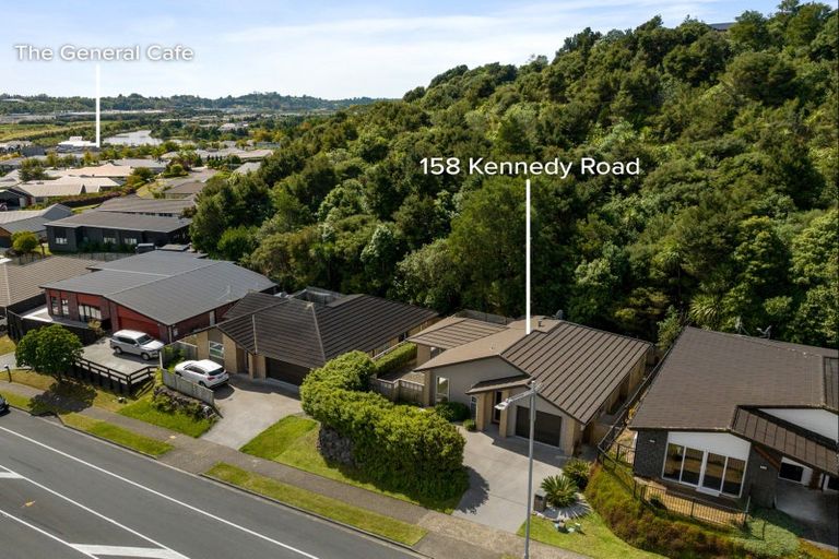 Photo of property in 158 Kennedy Road, Pyes Pa, Tauranga, 3112