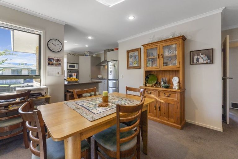 Photo of property in 1a Alexander Place, Otaki, 5512