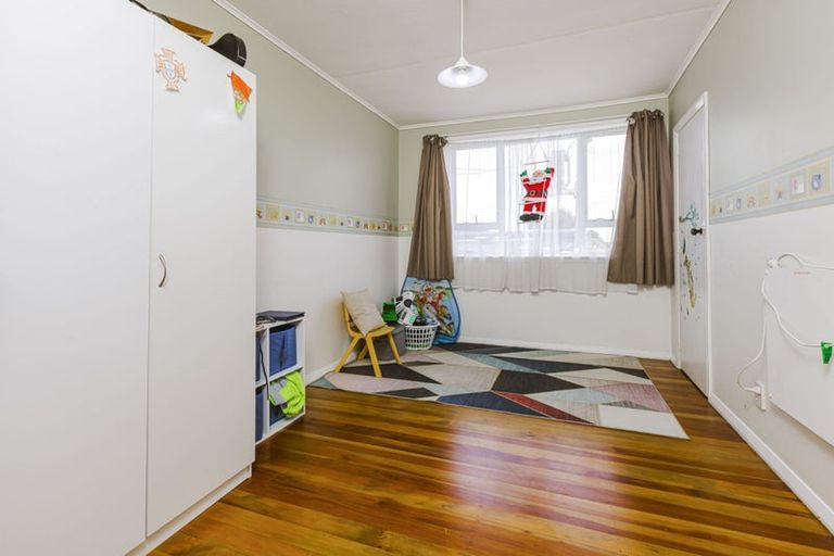 Photo of property in 1/23 Porchester Road, Papakura, 2110