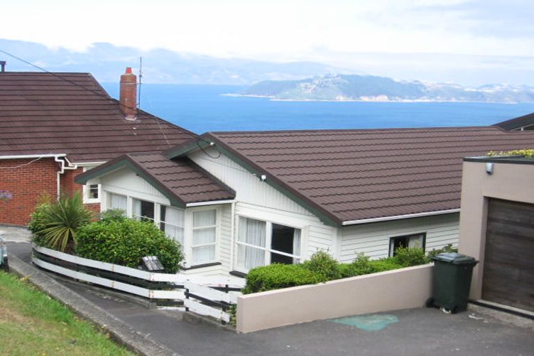 Photo of property in 126 Cashmere Avenue, Khandallah, Wellington, 6035