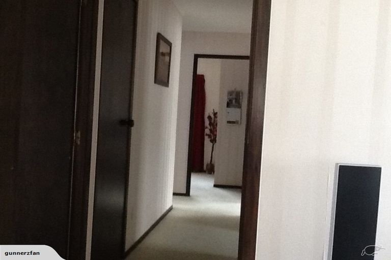 Photo of property in 1/150a Prince Regent Drive, Half Moon Bay, Auckland, 2012