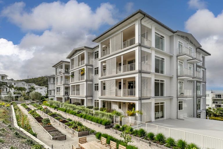 Photo of property in 157 Hibiscus Drive, Orewa, 0931