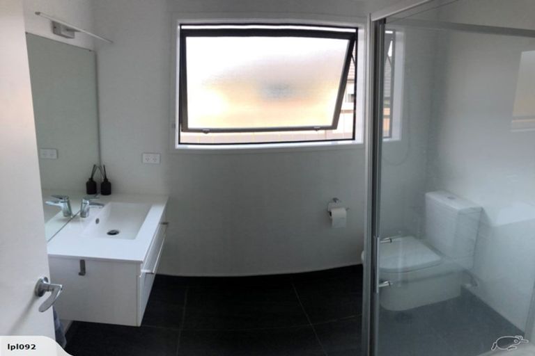 Photo of property in 120 Hillpark Drive, Pokeno, 2402