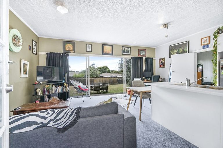 Photo of property in 116 Forest Lake Road, Forest Lake, Hamilton, 3200